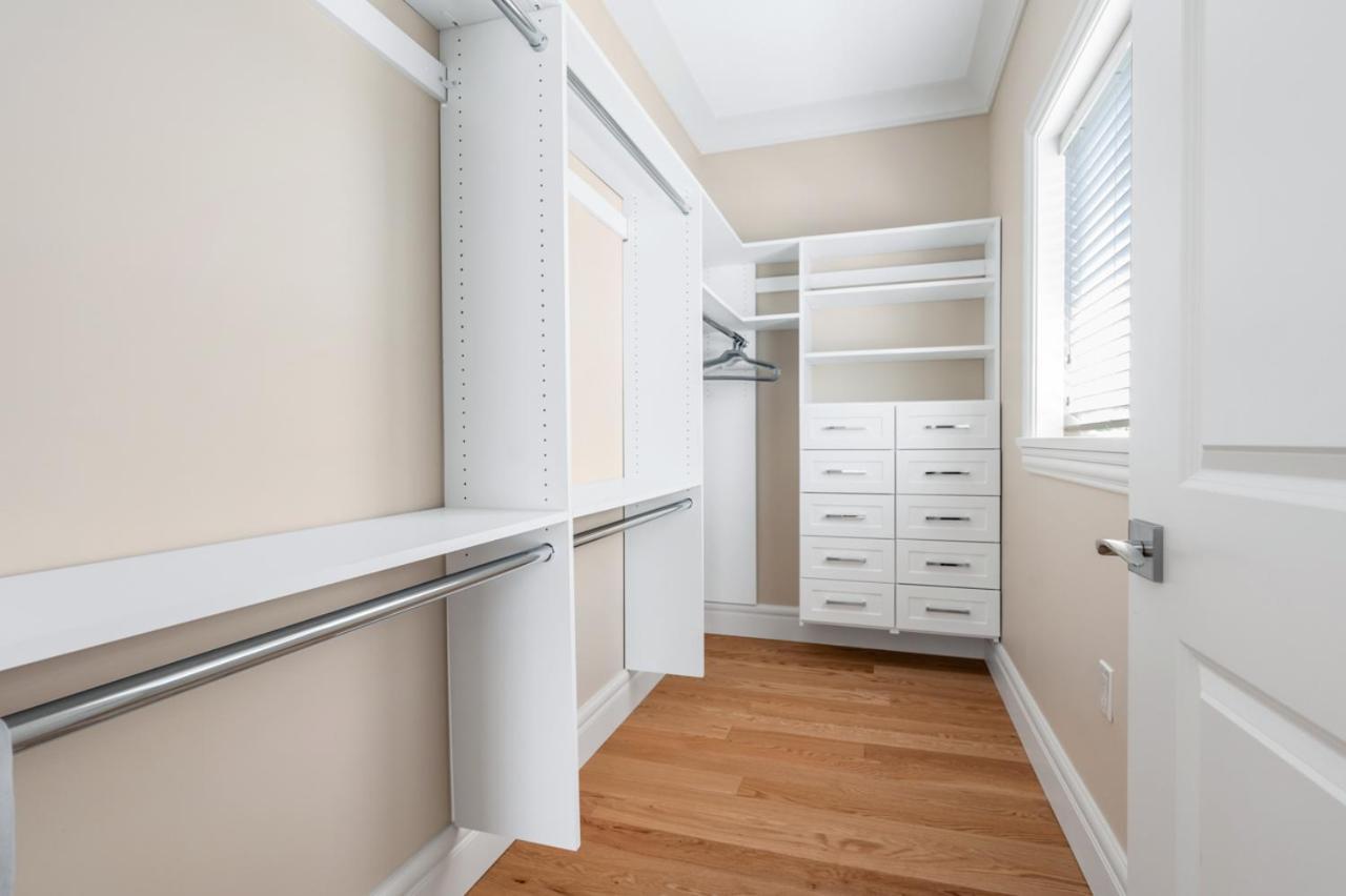 Vancouver Haven: Luxurious Private Bedroom Near Attractions 外观 照片